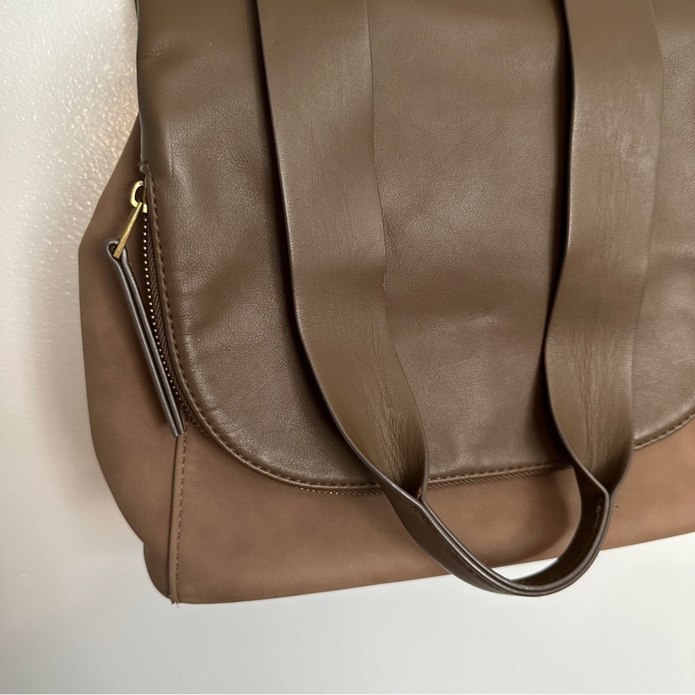 Universal Thread Convertible Backpack Purse Green… - image 3